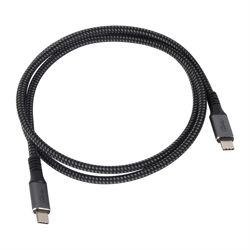 USB4 Cable CU540M