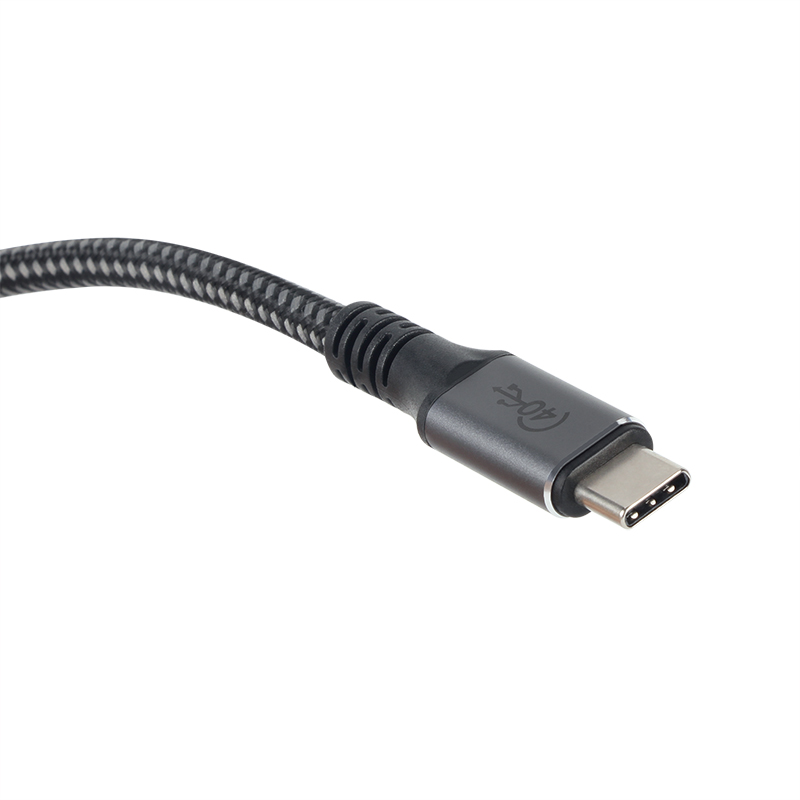 USB4 Cable CU540M