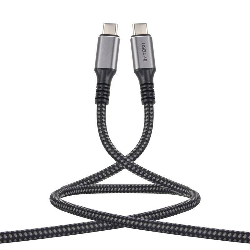 USB4 Cable CU540M